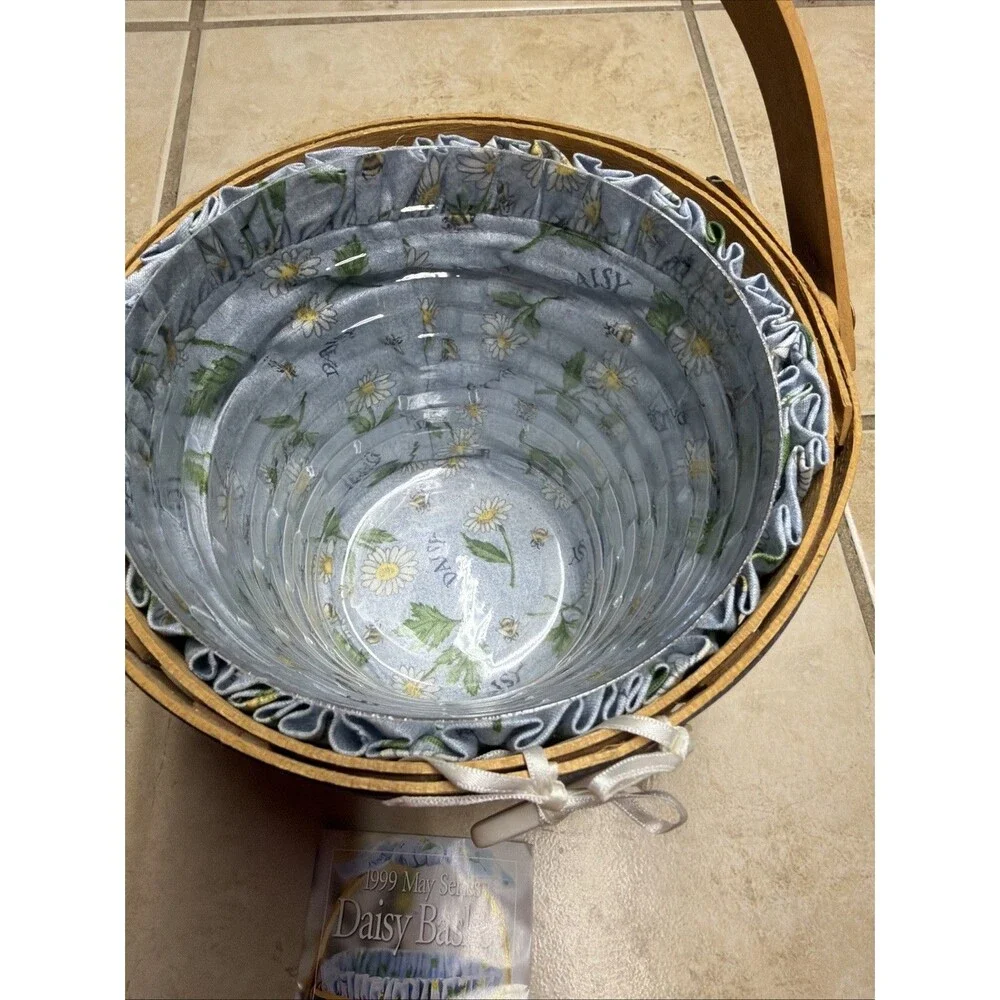 Longaberger Daisy Basket 1999 May Series W/ Liner, See Pics Fantastic Condition